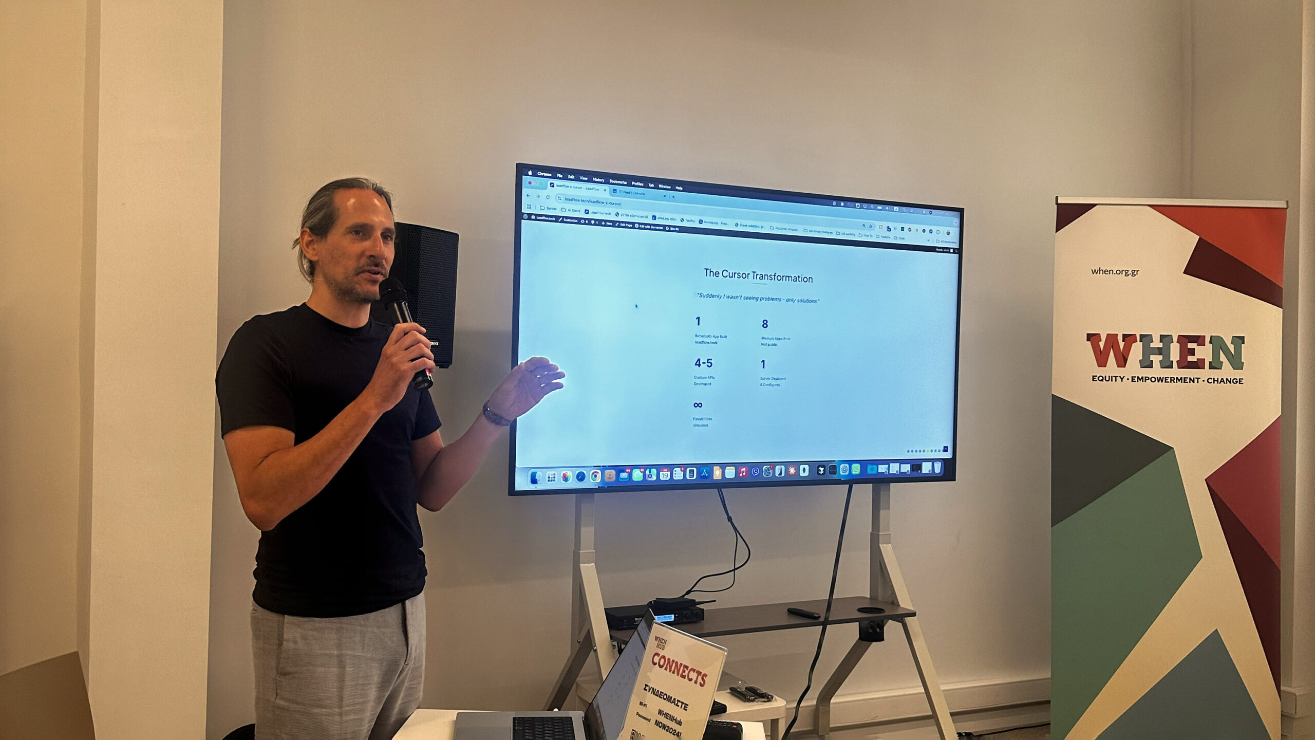 Rose Samaras presenting at the Athens Cursor Meetup